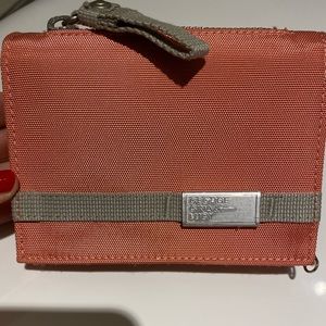 George Gina & Lucy Wallet